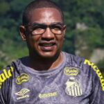 César Sampaio comanda treino do Santos